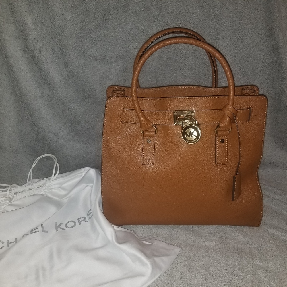 Michael Kors Hamilton Saffiano Leather Satchel - Picture 4 of 12
